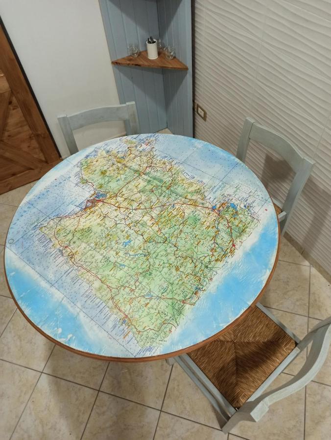 La Casetta Nel Centro Cagliari Bagian luar foto